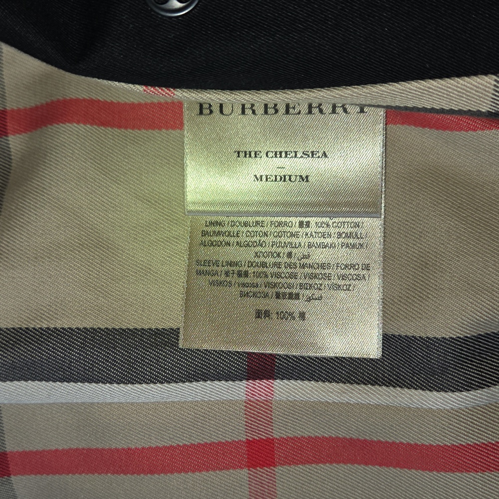 Like New Burberry Chelsea Trench - Picture 4 of 12